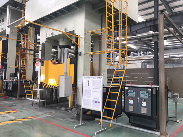 玻璃鋼油加熱器2 玻璃鋼油加熱器2