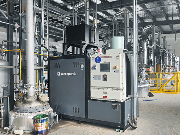 防爆型電加熱導(dǎo)熱油爐應(yīng)用特點，安全更放心