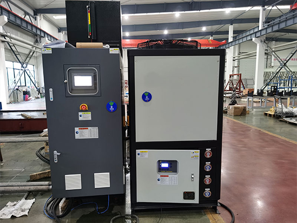 碳纖維成型模溫機2 碳纖維成型模溫機2