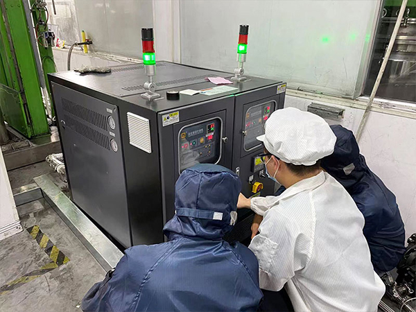 攪拌機模溫機2 攪拌機模溫機2