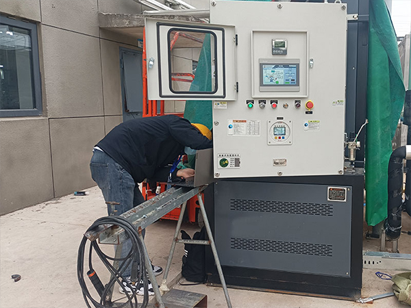 光刻膠控溫防爆模溫機(jī) 光刻膠控溫防爆模溫機(jī)